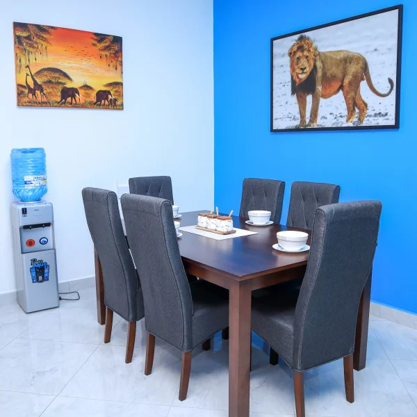 Furnished 3-Bedroom Apartment, Goldcrest — additional photo