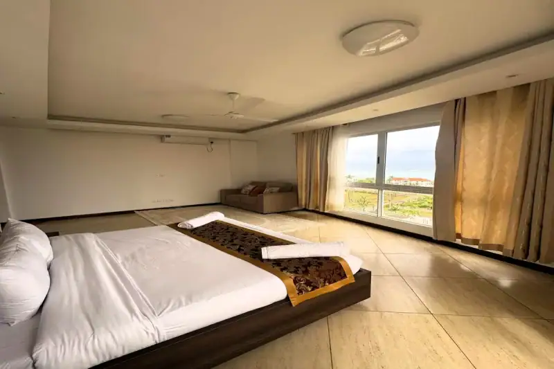 3-Bedroom Sea View Apartment with DSQ — property listing, Kenya