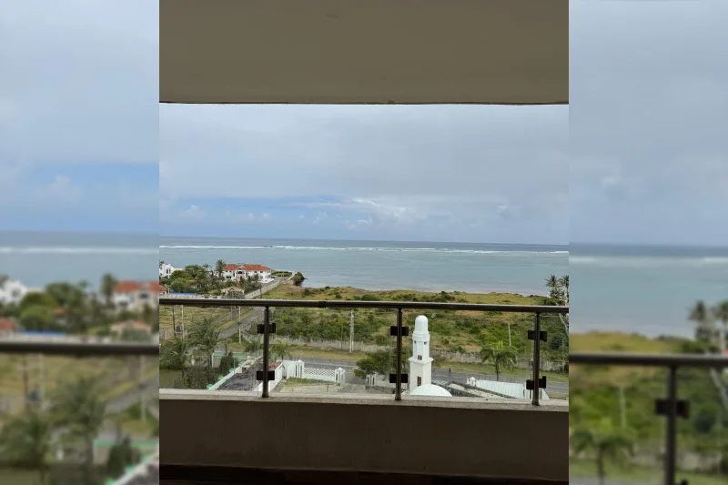3-Bedroom Sea View Apartment with DSQ