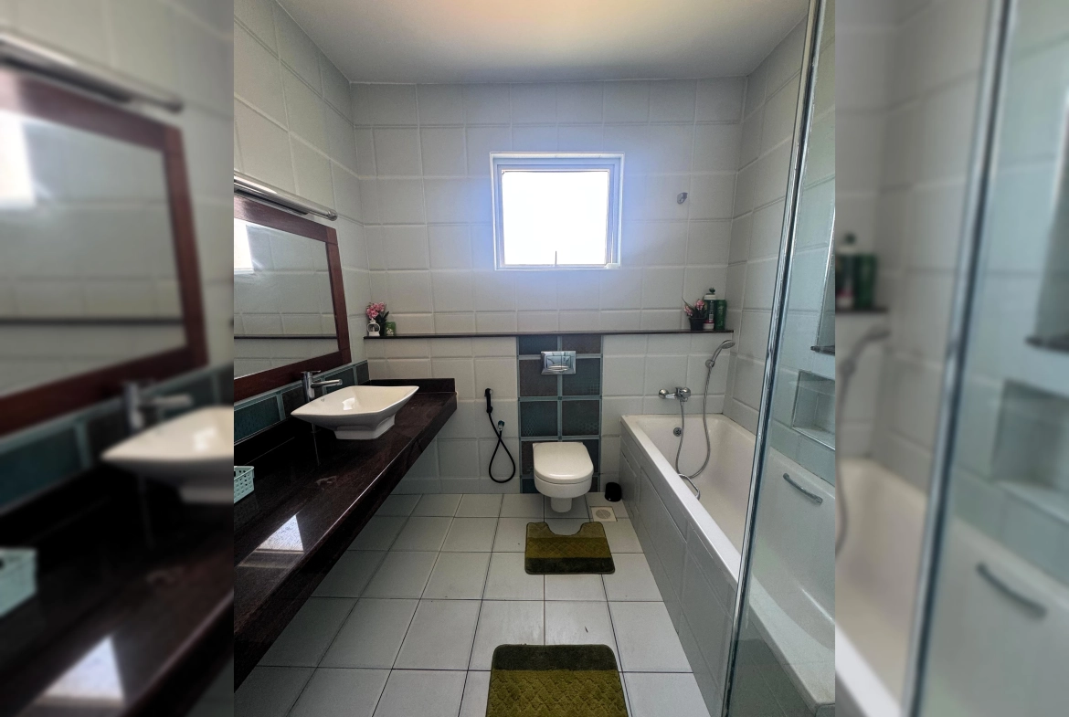 3 bedroom sea view apartment for sale in Nyali Mombasa